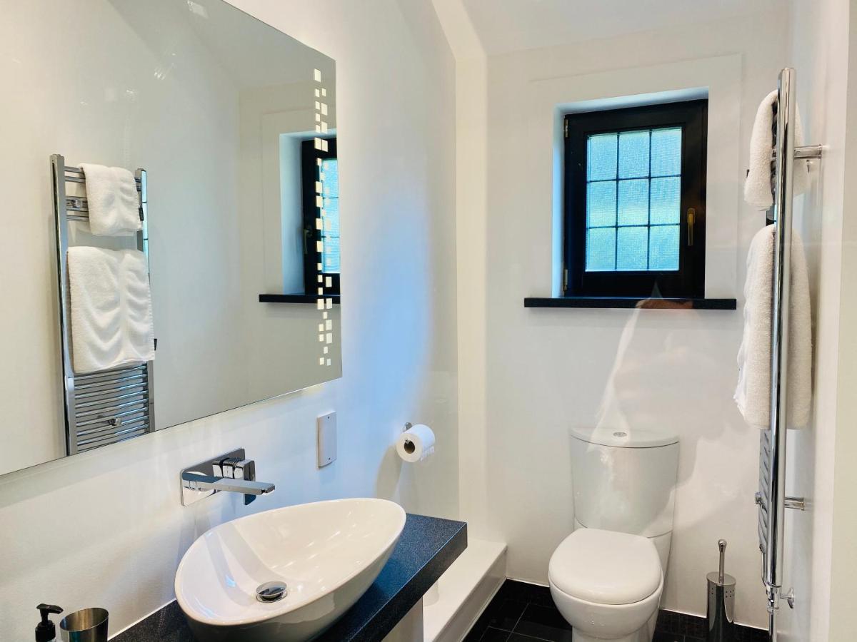 Millers House Boutique B&B إيمسوورث المظهر الخارجي الصورة