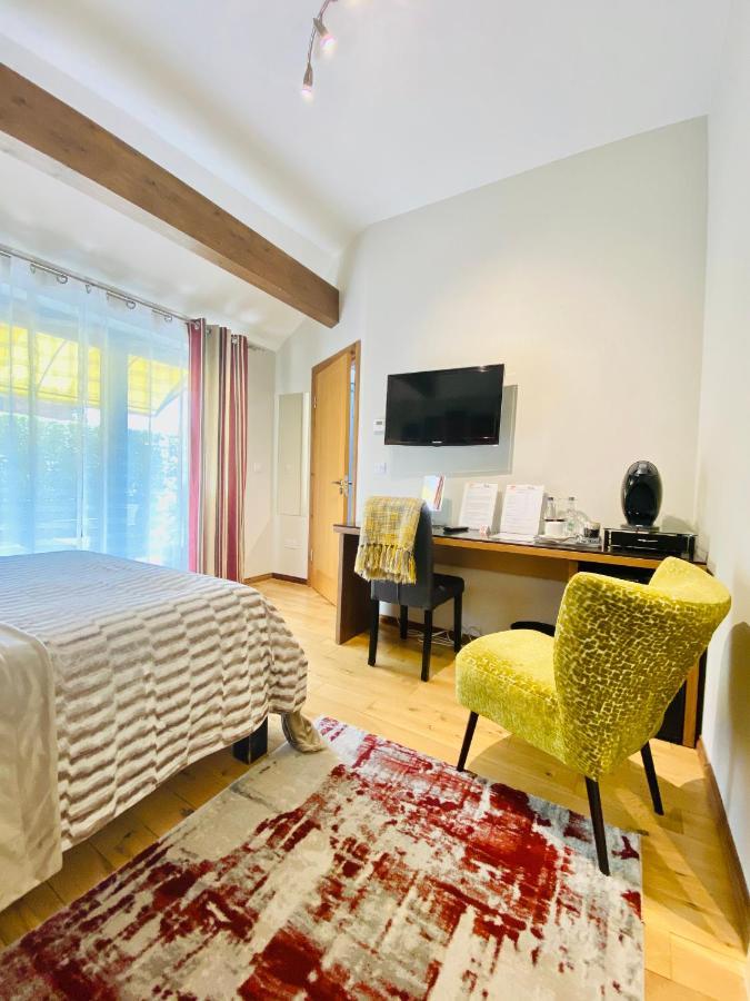 Millers House Boutique B&B إيمسوورث المظهر الخارجي الصورة