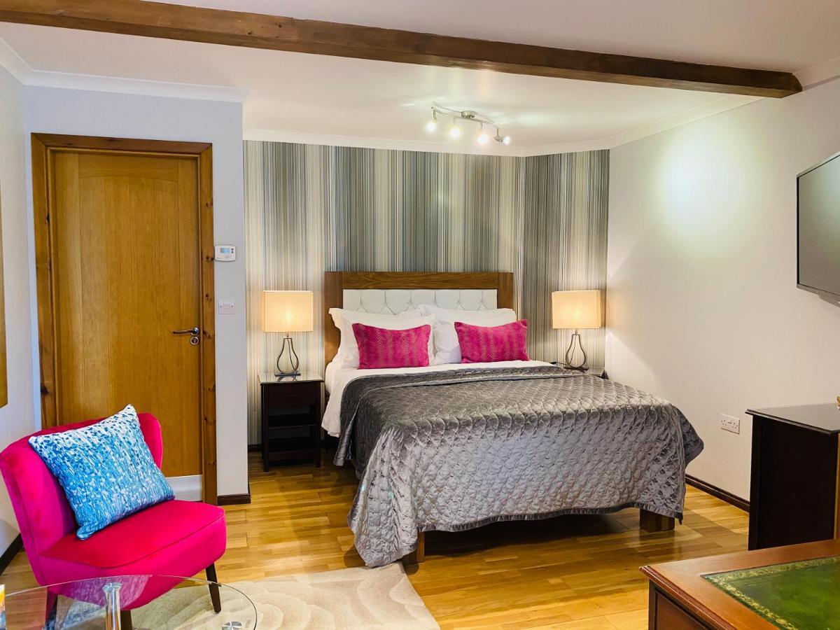 Millers House Boutique B&B إيمسوورث المظهر الخارجي الصورة