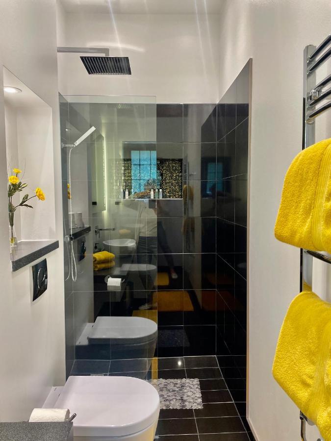 Millers House Boutique B&B إيمسوورث المظهر الخارجي الصورة