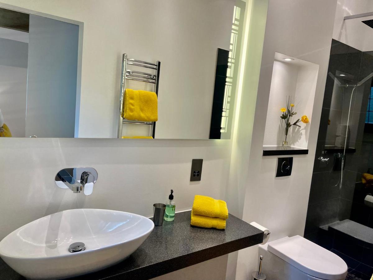 Millers House Boutique B&B إيمسوورث المظهر الخارجي الصورة