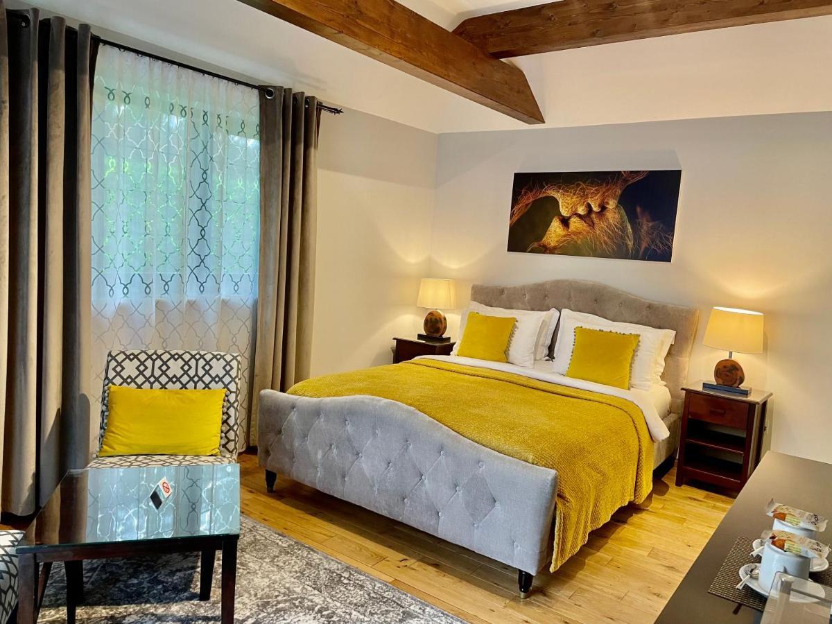 Millers House Boutique B&B إيمسوورث المظهر الخارجي الصورة